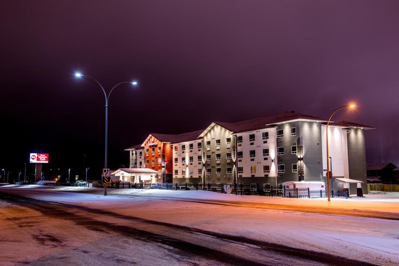 فندق بيست ويسترن بلص شاتيو فورت سانت جون Fort St. John المظهر الخارجي الصورة